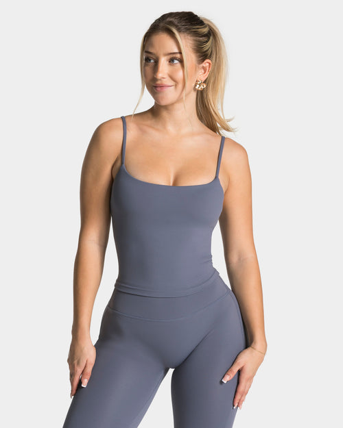 Allrounder Mid Cami Top "Titan"