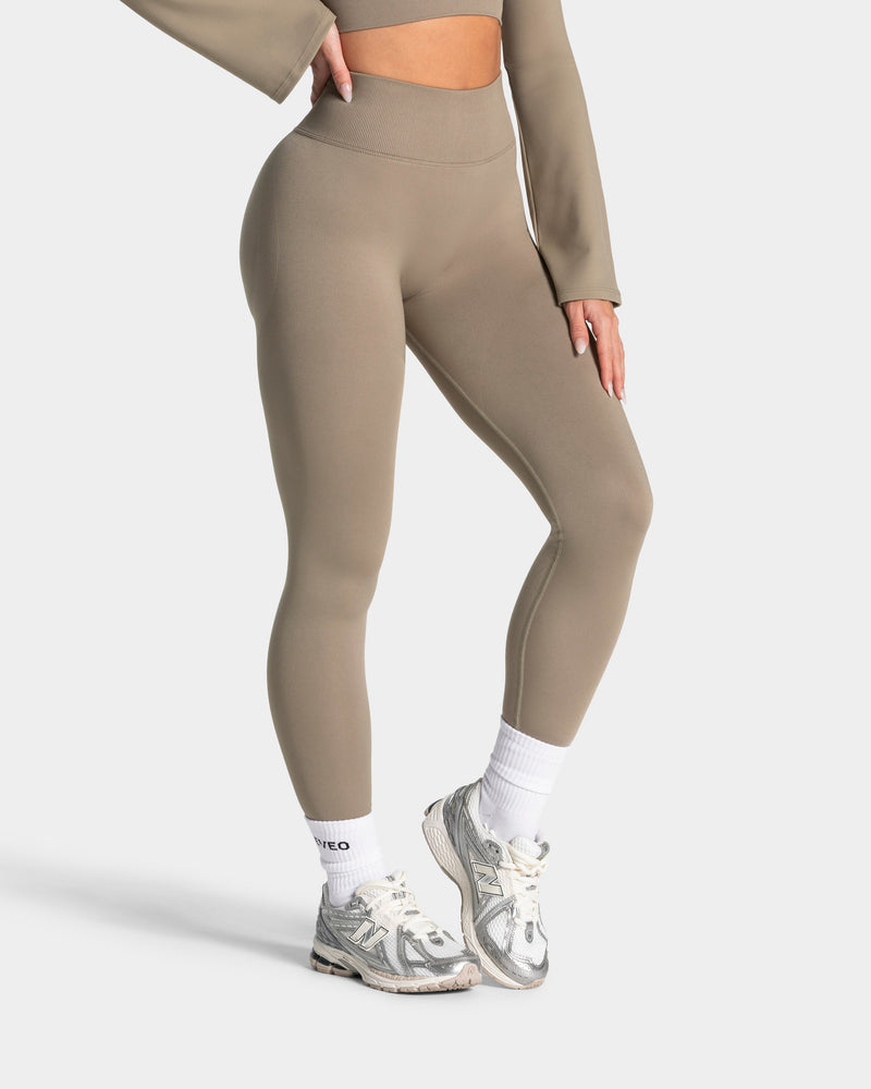 Charming Pro Lifted Scrunch Leggings "Khaki"