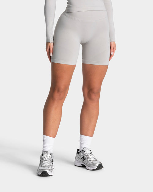 Charming Pro Lifted Scrunch Shorts "Moon"