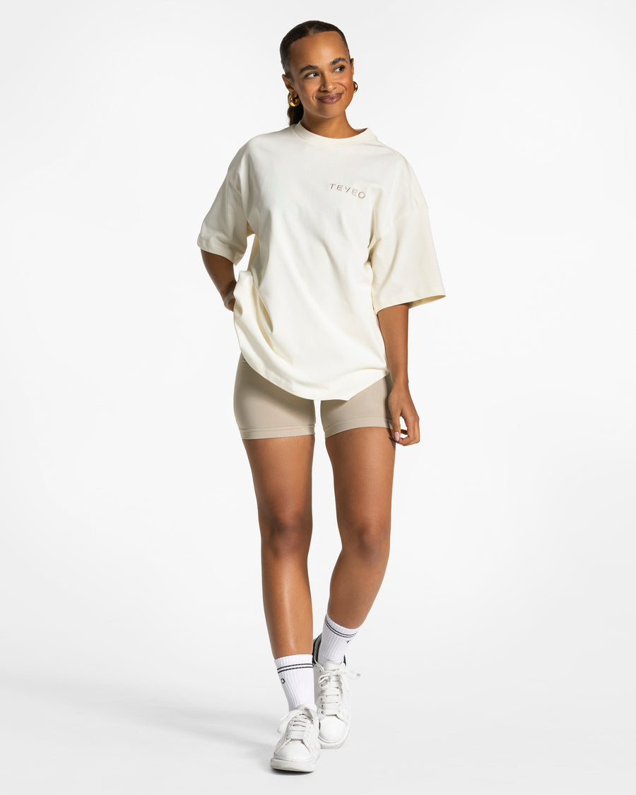 Signature Oversized T-Shirt "Latte"