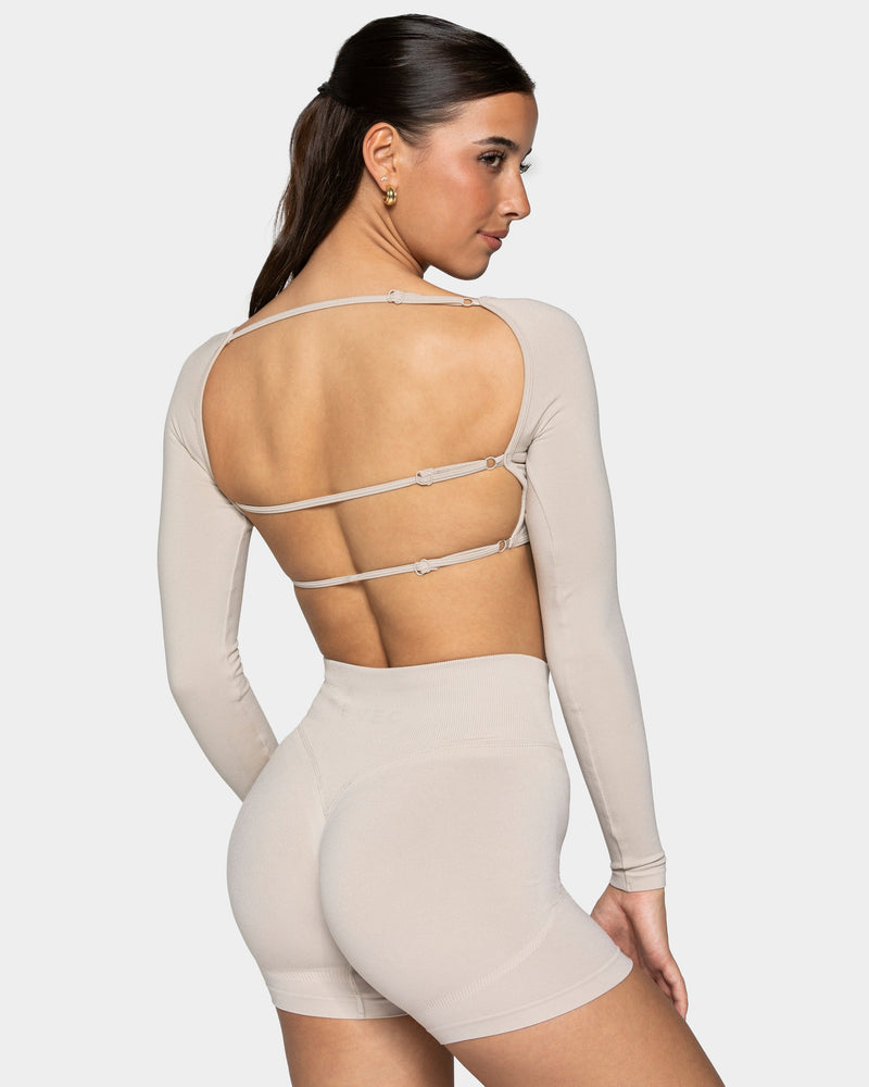 Femme Backless Longsleeve "Cream"